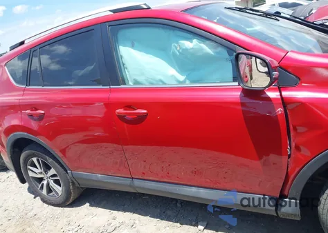 2016 Toyota Rav4 Xle z USA, uszkodzony, nr VIN 2T3RFREV9GW452923